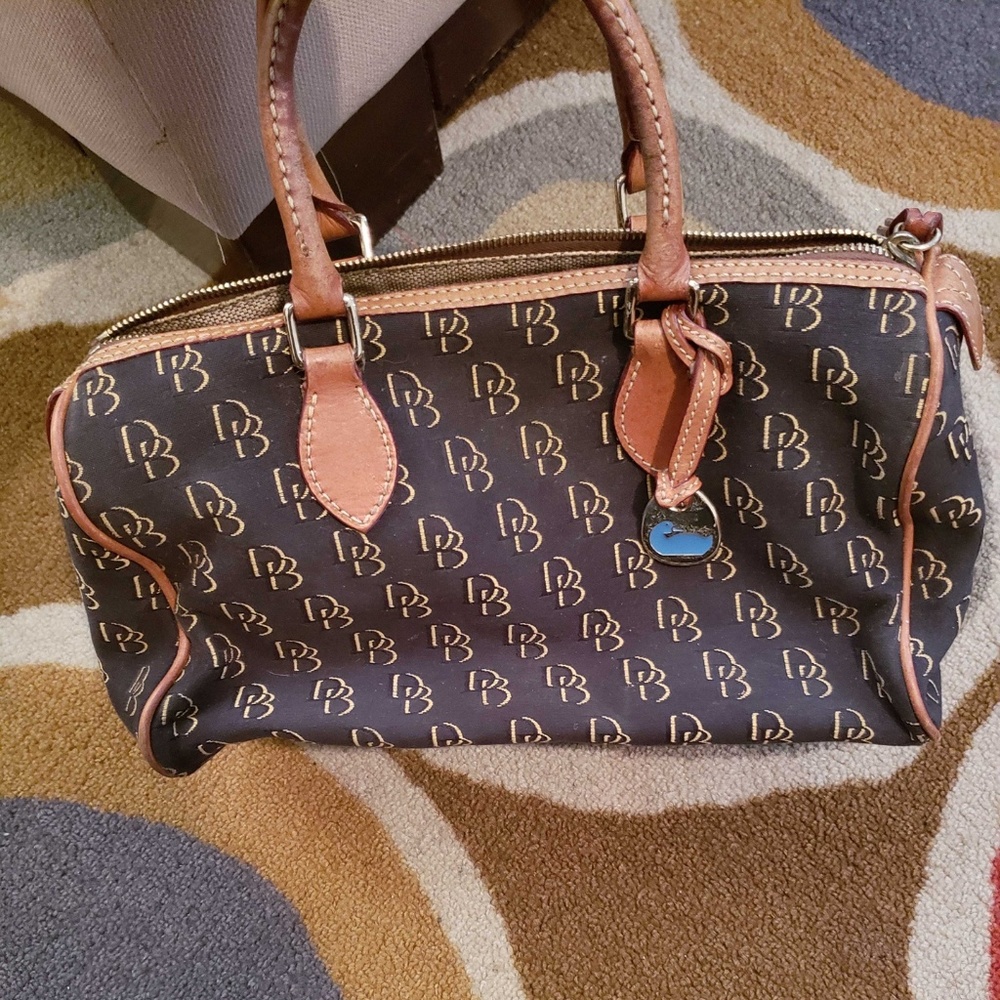 Dooney&Bourke purse